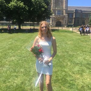 Meet your Posher, Emma